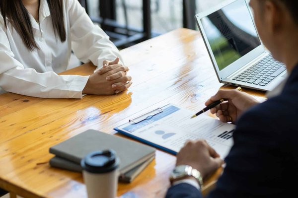 Découvrez les attraits des plateformes de recrutement à Dinan !